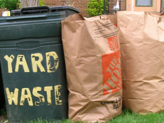 Clear Black Yard Waste Trash Garbage Bags - China Yard Waste